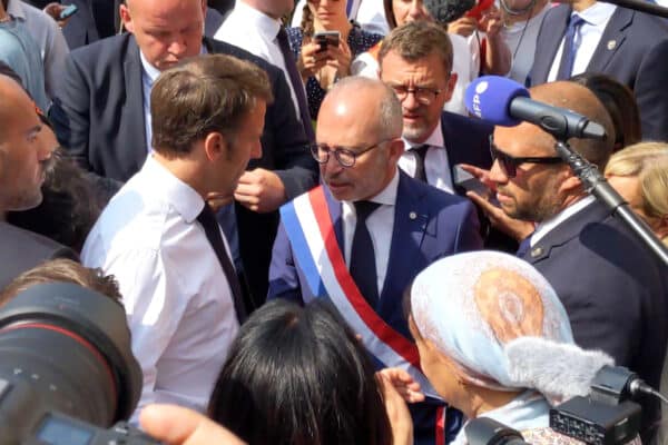 emmanuel-macron-benza-logement-habitat-degrade-royer-perreaut-4