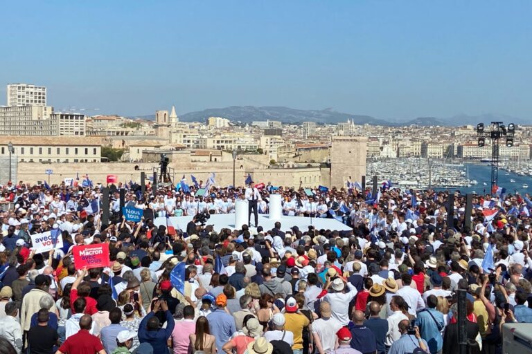 À Marseille, les élus et partis de gauche appellent à voter Macron au second tour