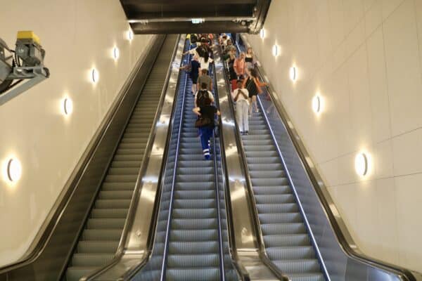 escalator-st-charles-métro1