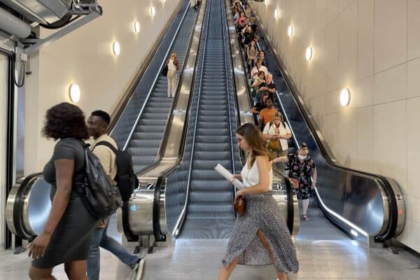 escalator-st-charles1