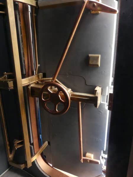 escape, Plage Bor&eacute;ly : un escape game dans un sous-marin sensibilise &agrave; la protection de la mer, Made in Marseille