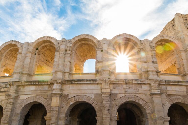 Les grands événements culturels à ne pas manquer à Arles cette année