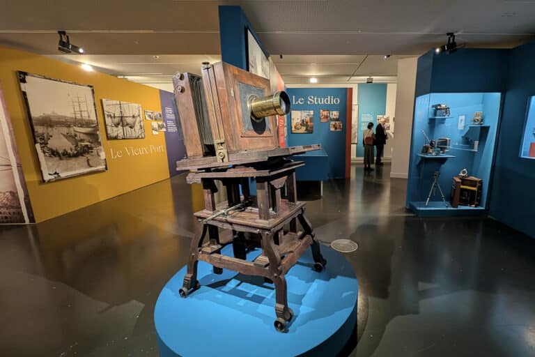 Vidéo | Une rétrospective de Marseille en photos depuis 1860 au musée d’Histoire