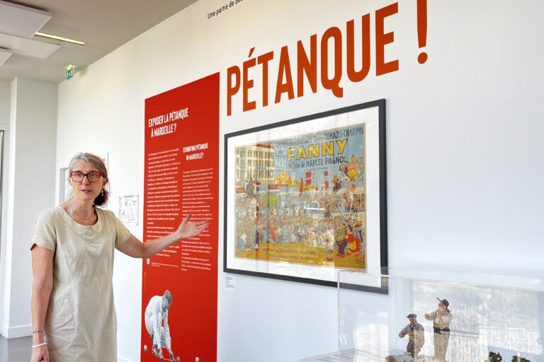 Une nouvelle exposition à Marseille rend hommage à l&rsquo;histoire de la pétanque