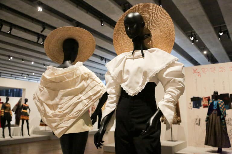 fashion folklore