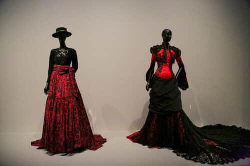 fashion folklore, &laquo;&nbsp;Fashion Folklore&nbsp;&raquo; au Mucem : quand la haute couture s&rsquo;inspire des v&ecirc;tements traditionnels, Made in Marseille