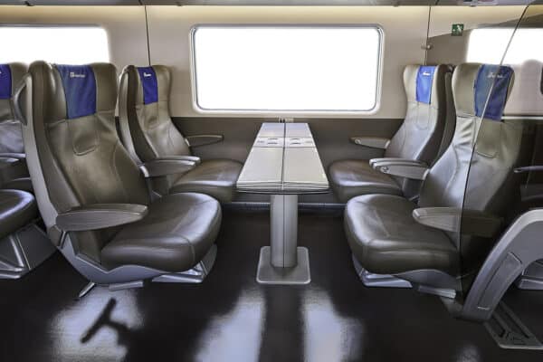 fauteuils-classe-standard-train-CREDIT-trenitalia-France
