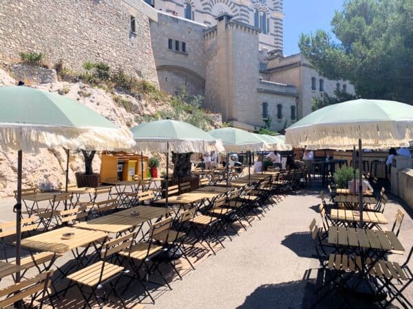 food-truck-terrasse-panoramique-bonne-mere