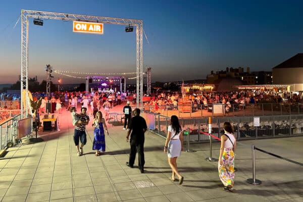 friche-belle-de-mai-on-ait-rooftop-toit-terrasse-1