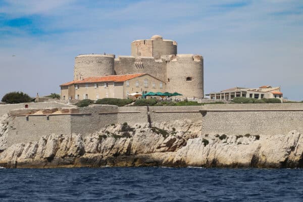 frioul-chateau-d-if-villa-marine-17