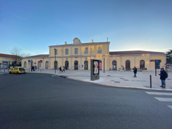 gare-aix-sncf-maroine-jit