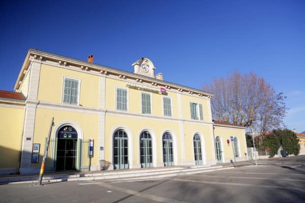gare-aubagne2