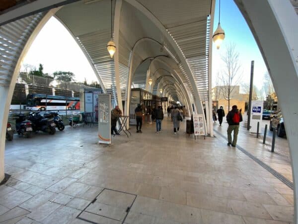 gare-routiere-aix-maroine-jit