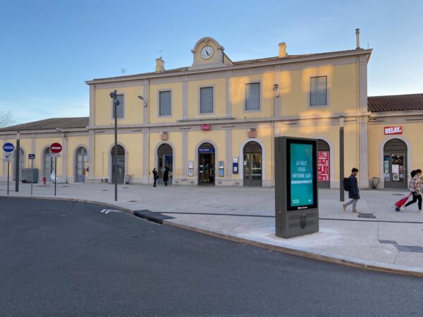gare-sncf-aix-maroine-jit