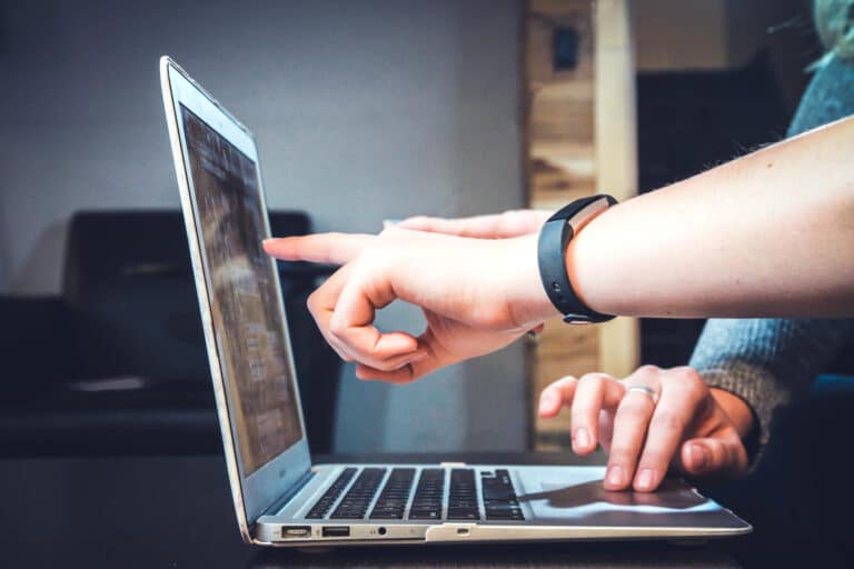 Avec le Girls Tech Day, La Plateforme veut féminiser le secteur des nouvelles technologies