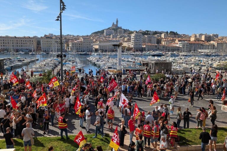 La manifestation du 18 septembre sur le Vieux-Port de Marseille en images