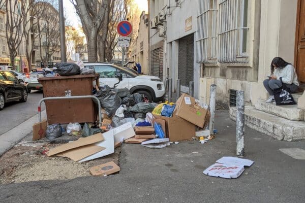 greve-poubelle-eboueur-fo