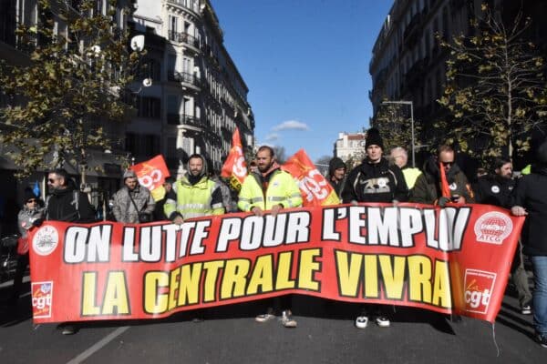 greve-reforme-retraites-manifestation