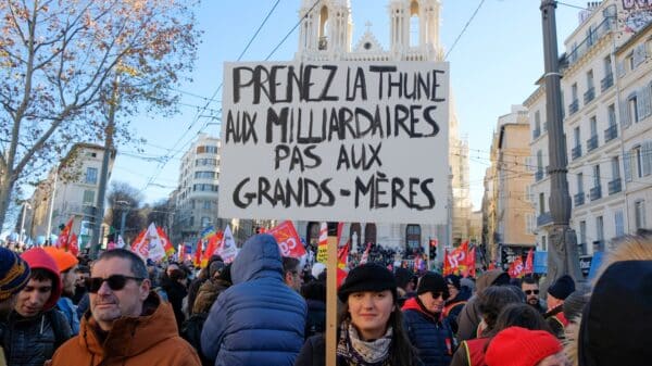 retraites, Retour en images sur la manifestation contre la r&eacute;forme des retraites &agrave; Marseille, Made in Marseille