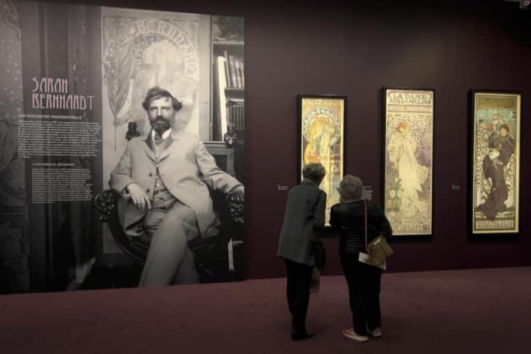 Hôtel de Caumont exposition Mucha jusqu'au 24 mars 2024