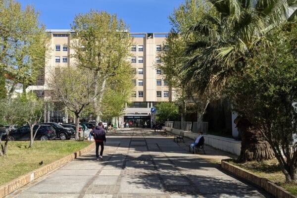 hopital-conception-aphm-batiment-2