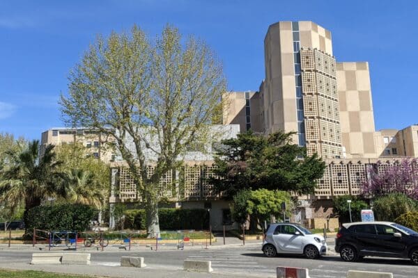 hopital-conception-aphm-batiment