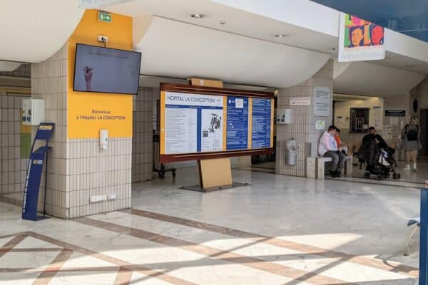 hopital-conception-aphm-hall