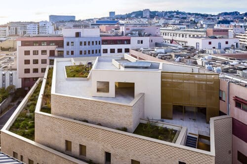 saint joseph, Blocs op&eacute;ratoires de pointe, imagerie… L&rsquo;h&ocirc;pital Saint-Joseph inaugure son extension, Made in Marseille