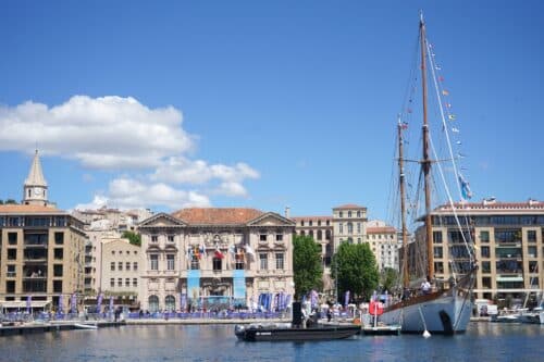 flamme olympique, Retour en images sur l&rsquo;arriv&eacute;e de la flamme olympique &agrave; Marseille le 8 mai, Made in Marseille