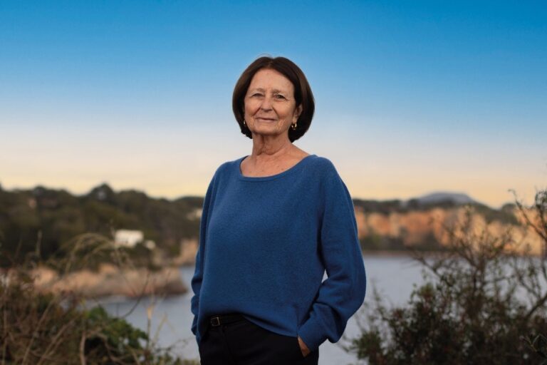 À Toulon, Josée Massi renverse la tendance et conserve la mairie face au RN