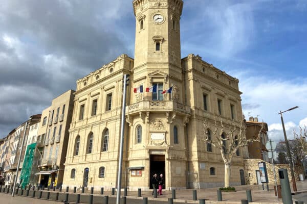la-ciotat-hotel-de-ville