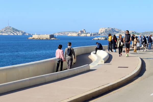 la-voie-est-libre-corniche-kennedy-novembre-2024-2