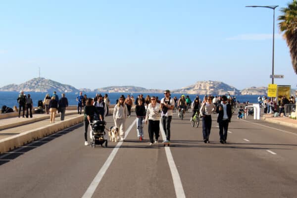 la-voie-est-libre-corniche-kennedy-novembre-2024-5