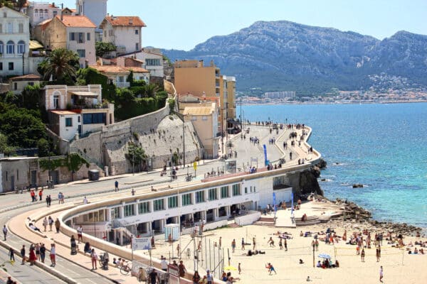 la-voie-est-libre-corniche-kennedy-mai-2023-1