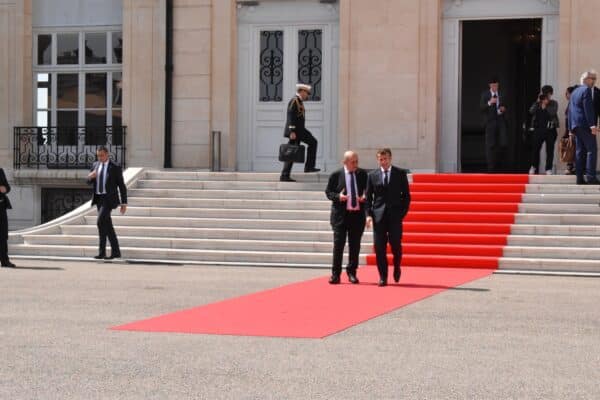 le-drian-macron-marseille-sommet-2-rives copie