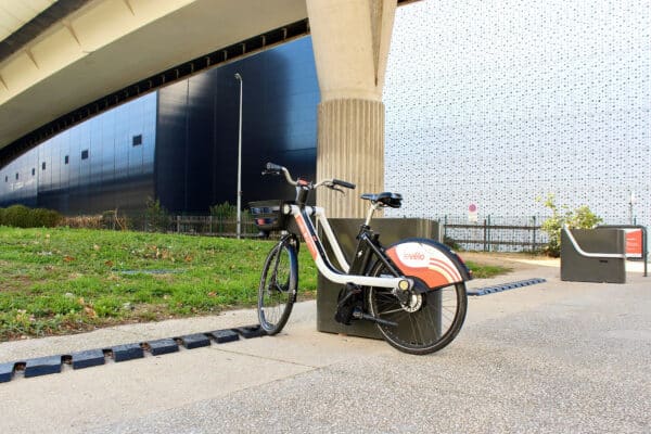 le-velo-electrique-station-arenc-2