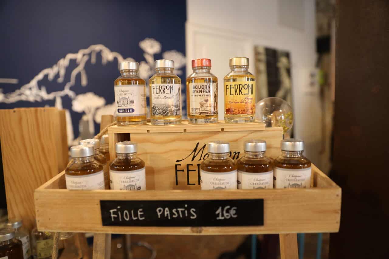 pastis, Mus&eacute;e, boutique, ateliers… Ferroni ouvre un nouveau lieu d&eacute;di&eacute; au pastis au c&oelig;ur du Panier, Made in Marseille