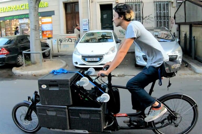 Vidéo | Le vélo veut s’emparer de 70% des livraisons à Marseille