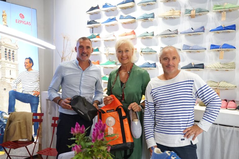 visite Espigas pour la loi anti fast fashion