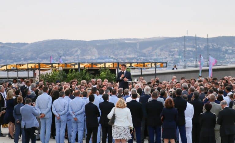 Emmanuel Macron veut « réconcilier » Marseille avec la Méditerranée