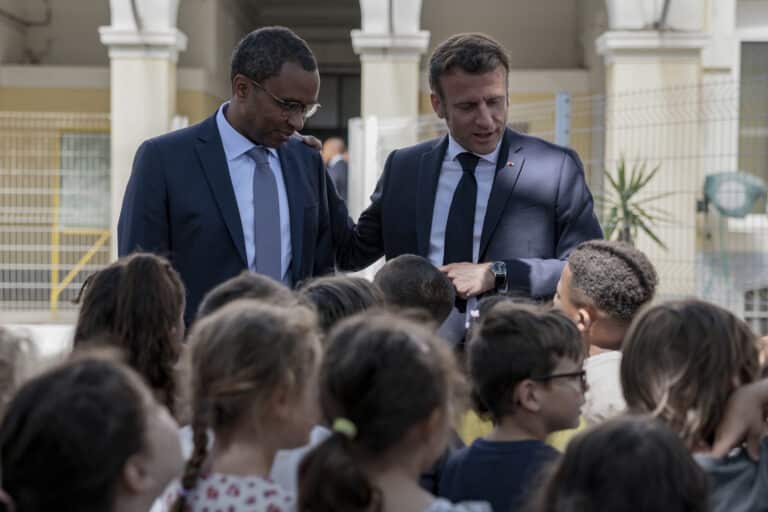 Emmanuel Macron à Marseille : « L’école de la République a le droit d’inventer »