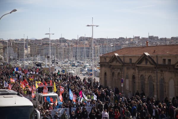 manif-marseille-vieux-port9