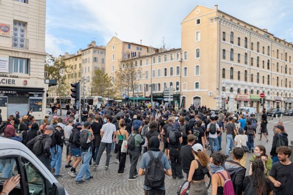 manifestation-mobilisation-bloquons-tout-vieux-port