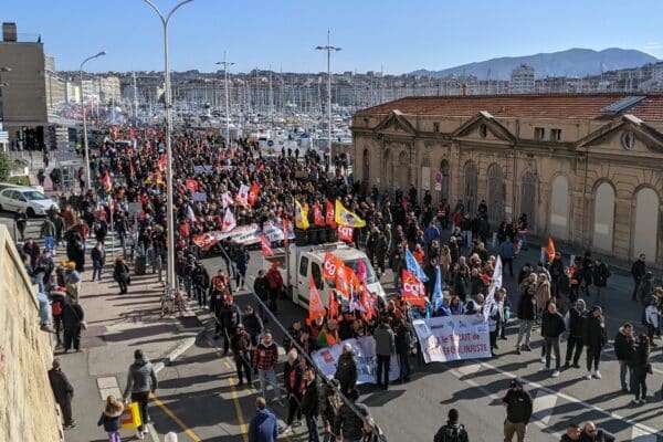manifestation-reforme-retraites-vieux-port-6