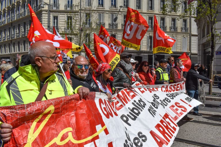 Le Conseil constitutionnel valide le report de l&rsquo;âge de départ à la retraite à 64 ans