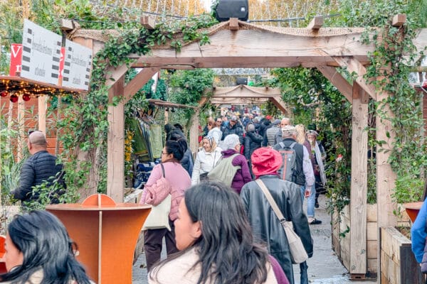 marche-de-noel-chalet-cabanon-artisanat-16