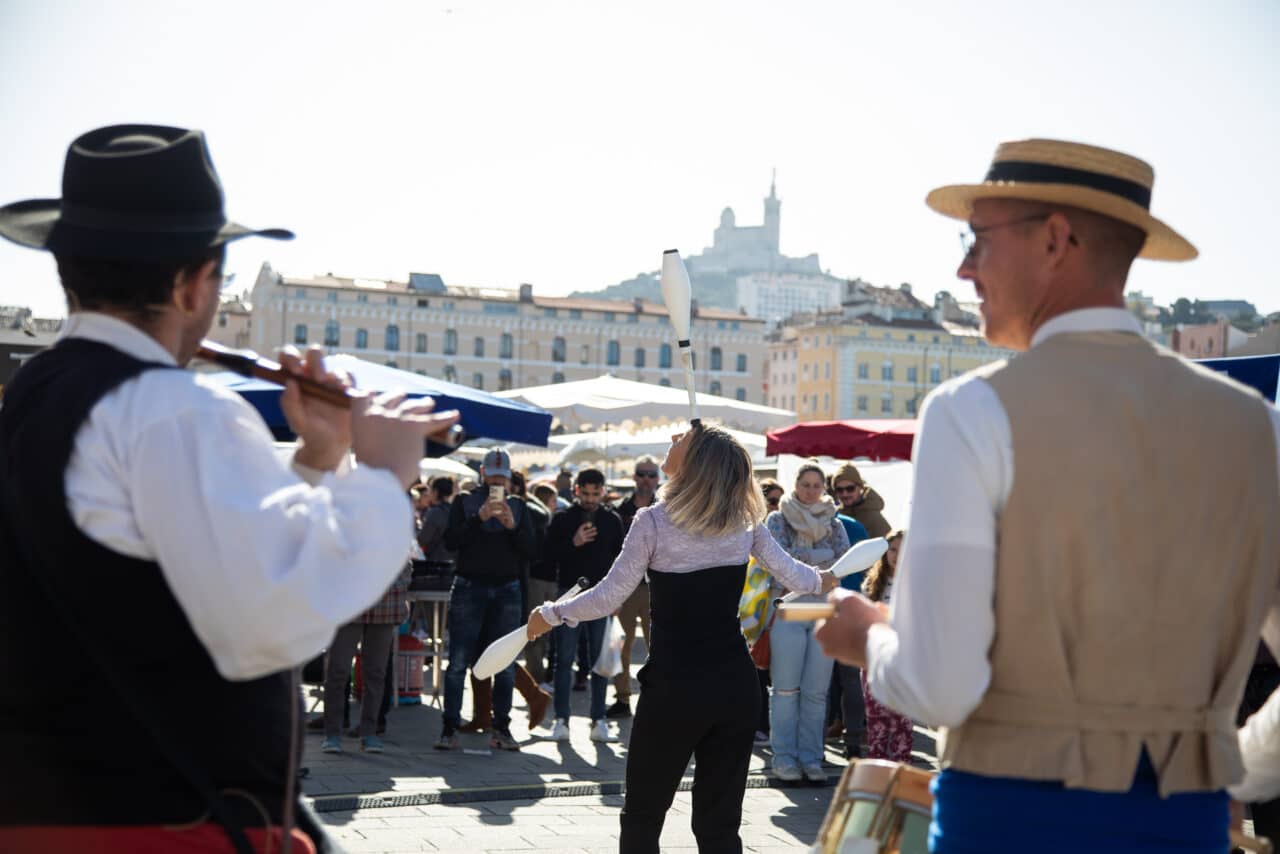march&eacute; vieux port, Retour en images | Vif succ&egrave;s pour le premier march&eacute; dominical du Vieux-Port, Made in Marseille