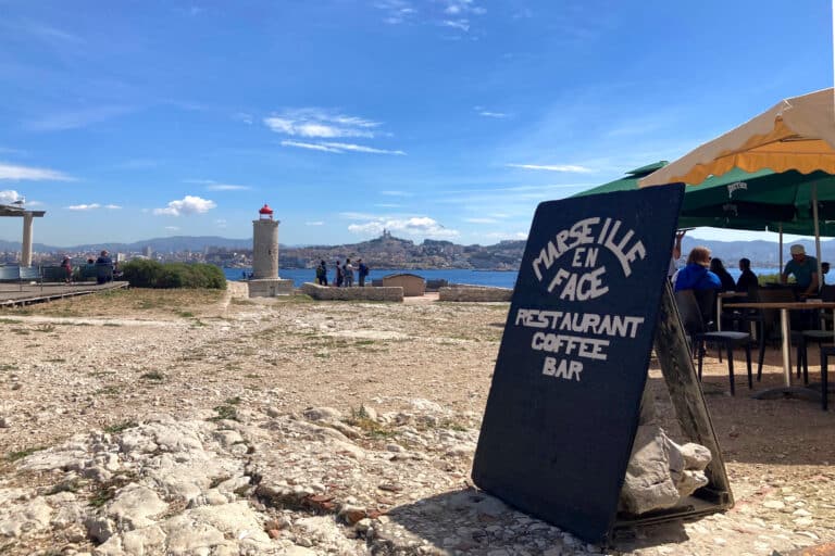 Vidéo | Sur l&rsquo;île du château d’If, un restaurant propose de déjeuner face à Marseille