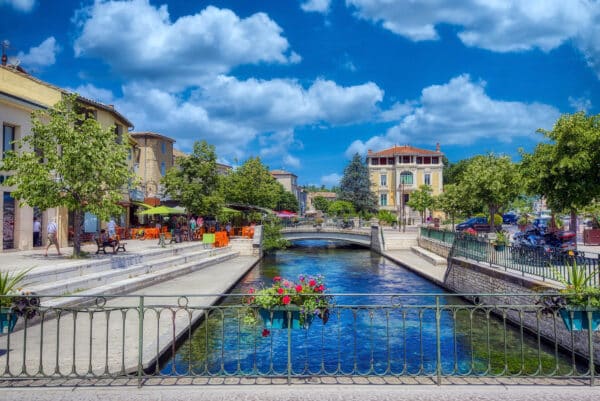 isle-sur-la-sorgue-vaucluse-pont-provence