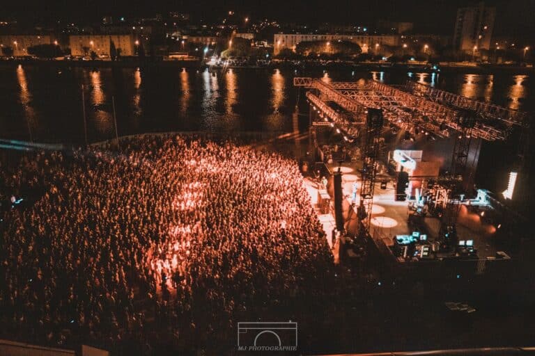 Julien Doré, Calogero et Soso Maness au Martigues Summer Festiv&rsquo;Halle